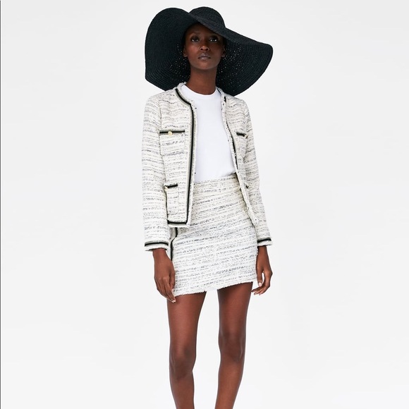 ZARA Tweed Skirt with Side Stripe - Picture 2 of 3